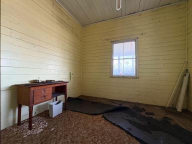 House For Sale - QLD - Rockhampton City - 4700 - Renovation Project with Subdivision Potential – Rockhampton City 2-Bedroom Home  (Image 2)