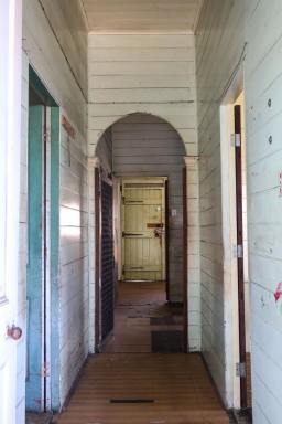 House For Sale - QLD - Rockhampton City - 4700 - Renovation Project with Subdivision Potential – Rockhampton City 2-Bedroom Home  (Image 2)