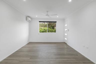 Unit For Lease - QLD - Wilsonton - 4350 - Modern Comfort and Convenience in Prime Wilsonton Location  (Image 2)