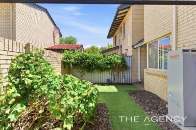 Townhouse For Sale - WA - Burswood - 6100 - Spacious Townhouse in Superb Position!  (Image 2)