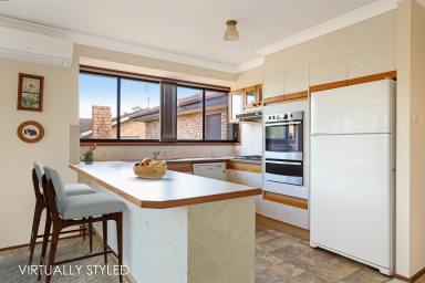 House Auction - NSW - Bowral - 2576 - Deceased Estate Auction - Renovators Delight  (Image 2)