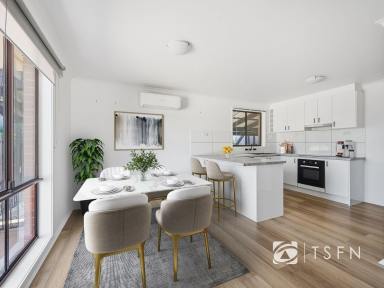 House For Sale - VIC - Golden Square - 3555 - Living with a View! (Image 2)