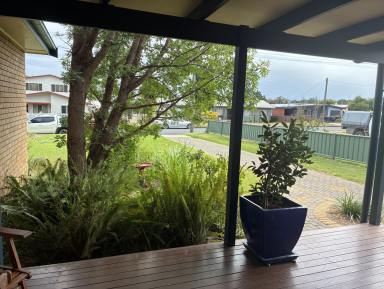 House For Sale - NSW - Inverell - 2360 - Beautiful Quality Home  (Image 2)