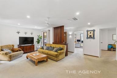 House For Sale - WA - Padbury - 6025 - Where Quiet Meets Convenience  (Image 2)