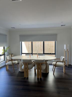House Leased - VIC - Point Cook - 3030 - Spacious & Bright 4-Bedroom doubly storey modern House for Rent (Image 2)