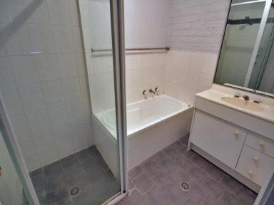 Duplex/Semi-detached For Lease - NSW - Taree - 2430 - Neat and Tidy Duplex  (Image 2)