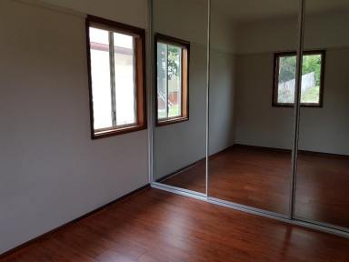 House For Lease - NSW - Fairy Meadow - 2519 - 2 BEDROOM HOUSE  (Image 2)