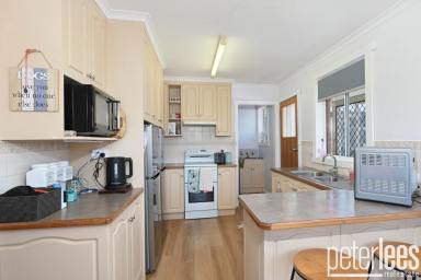 House For Sale - TAS - George Town - 7253 - Neat & Tidy Family Home in the Seaside Town of George Town  (Image 2)