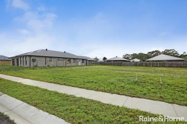Residential Block For Sale - NSW - Marulan - 2579 - Registered 710sqm, Ready to Build !  (Image 2)
