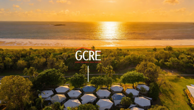 Unit For Sale - QLD - Bucasia - 4750 - Absolute Beachfront Living in Prime Position  (Image 2)