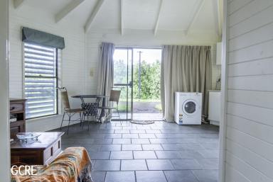 House For Sale - QLD - Bucasia - 4750 - Absolute Beachfront Living in Prime Position (Image 2)