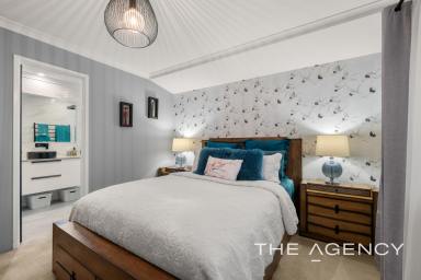 House For Sale - WA - Port Kennedy - 6172 - Designer Ensuite, Proper Outdoor Setup  (Image 2)