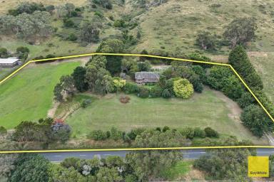 House For Sale - VIC - Toora - 3962 - Fantastic views and just out of town  (Image 2)