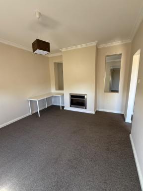 House Leased - NSW - Goulburn - 2580 - 2 BEDROOMS, 2 LIVING  (Image 2)