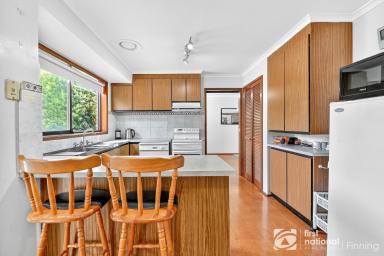 House For Lease - VIC - Cranbourne - 3977 - Fantastic Family Home (Image 2)