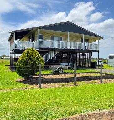 House For Lease - QLD - Bundaberg North - 4670 - Family Home in Bundaberg North!  (Image 2)