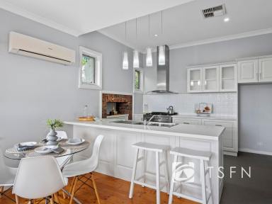 House For Sale - VIC - Bendigo - 3550 - Period Charm in a Blue Chip Hospital Location (Image 2)