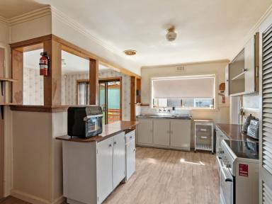 House For Sale - TAS - Montello - 7320 - Perfect First Home or Investment  (Image 2)