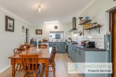 House For Sale - SA - Meningie - 5264 - GERANIUM COTTAGE  (Image 2)