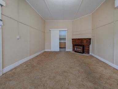 House For Lease - VIC - Sea Lake - 3533 - Comfort & Space in Great Location  (Image 2)