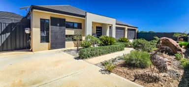 House For Sale - WA - Kalbarri - 6536 - Amazing Coastal Retreat  (Image 2)