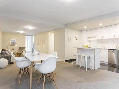 Apartment For Lease - VIC - St Kilda West - 3182 - Spacious 90m2 Quiet First Floor 2 Bedrm 2 bathrm Apartment 200 meters from trams, Fitzroy St, and beach  (Image 2)