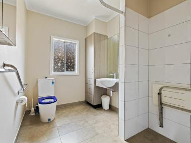 House For Lease - VIC - Bairnsdale - 3875 - 76 BREDT STREET BAIRNSDALE 3 BED, 1 BATH, STUDY & 4TH BEDROOM/BUNGALOW  (Image 2)