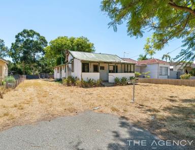 House For Sale - WA - Redcliffe - 6104 - SET DATE SALE  (Image 2)