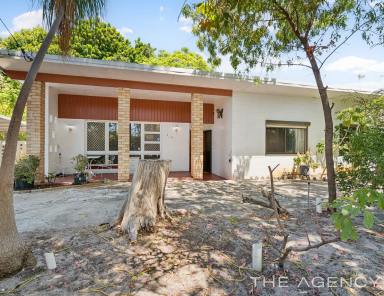 House For Sale - WA - Kewdale - 6105 - UNDER OFFER  (Image 2)