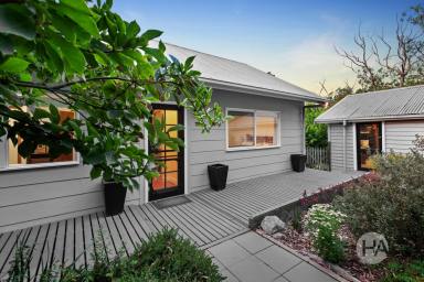 Lifestyle For Sale - VIC - Buffalo - 3958 - Natures Charm with Modern Comfort on 11.71 Acres.  (Image 2)