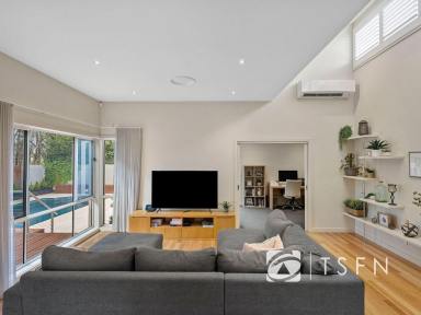 House For Sale - VIC - Strathdale - 3550 - A Striking Family Home with Space, Style and Privacy.  (Image 2)