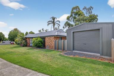 House For Sale - VIC - Sale - 3850 - Quiet Court Living with Expansive Alfresco and Workshop-Ready Shed  (Image 2)