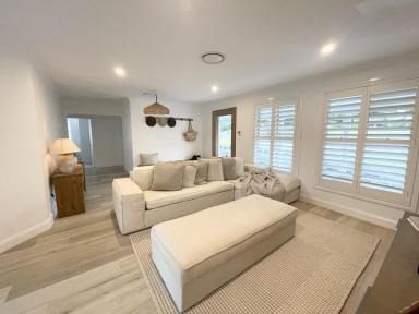 House For Lease - NSW - Bangalee - 2541 - Large Family Home  (Image 2)