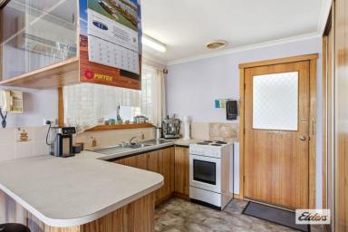 Unit For Sale - TAS - Ulverstone - 7315 - PRIVATE - SECURE - CLOSE TO TOWN  (Image 2)