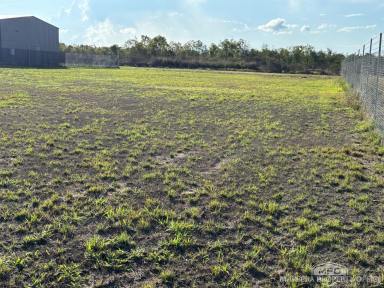 Residential Block Sold - QLD - Mareeba - 4880 - 300 SUNNY DAYS A YEAR  - 2,178m2  (Image 2)