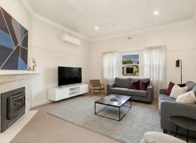 House Leased - VIC - Hamilton - 3300 - House for Lease  (Image 2)