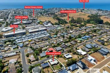 House For Sale - TAS - Shorewell Park - 7320 - A Home That Has It All: Space, Views & Lifestyle  (Image 2)