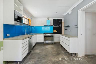 House For Sale - WA - Bassendean - 6054 - Big Opportunity Knocking  (Image 2)