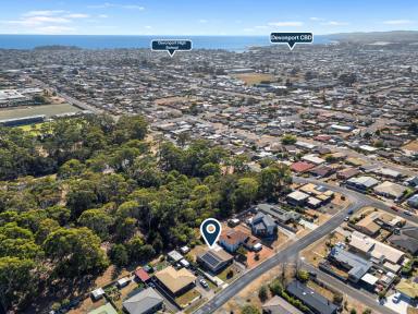 House For Sale - TAS - Devonport - 7310 - Easy-Care Living, Immaculately Presented Home  (Image 2)