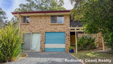 House For Sale - QLD - Lamb Island - 4184 - Brick Beauty with Pool Option on 711sqm  (Image 2)