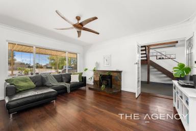 House For Sale - WA - Shoalwater - 6169 - Space, Heart, and Coastal Air  (Image 2)