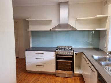 House For Lease - SA - Salisbury East - 5109 - Lovely 3 Bedroom Home (Image 2)