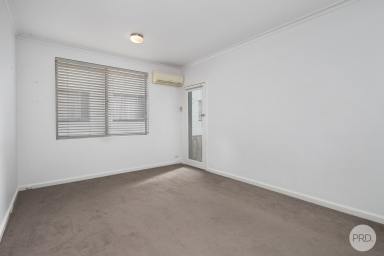 Unit For Sale - VIC - Ballarat Central - 3350 - Stylish One-Bedroom Apartment In Heart Of Ballarat  (Image 2)