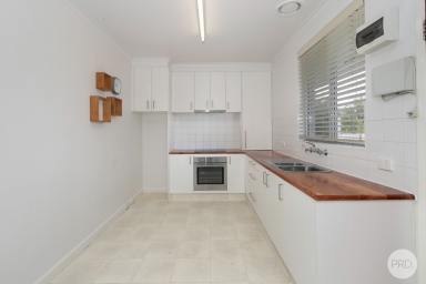 Unit Sold - VIC - Ballarat Central - 3350 - Stylish One-Bedroom Apartment In Heart Of Ballarat  (Image 2)