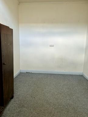 Unit Leased - NSW - Lithgow - 2790 - Central located 1 bedroom unit (Image 2)