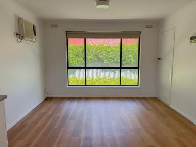 Unit Leased - VIC - Swan Hill - 3585 - Affordable and Convenient  (Image 2)