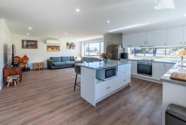 Acreage/Semi-rural Tender - NSW - Temora - 2666 - RARE FIVE-ACRE FIND  (Image 2)