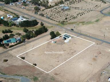 House For Sale - TAS - Ross - 7209 - Lifestyle, Space & Modern Comfort  (Image 2)