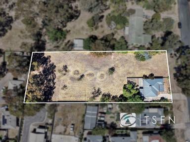House For Sale - VIC - California Gully - 3556 - Beautiful Home & Prime Development Opportunity (STCA) (Image 2)
