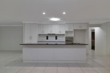 House For Lease - QLD - Highfields - 4352 - Beautiful Low-Set Modern Brick Home in Highfields  (Image 2)